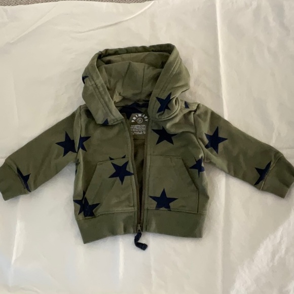 PRIMARY vest and sweatsuit combo! Up to 6 mo. - Picture 4 of 7